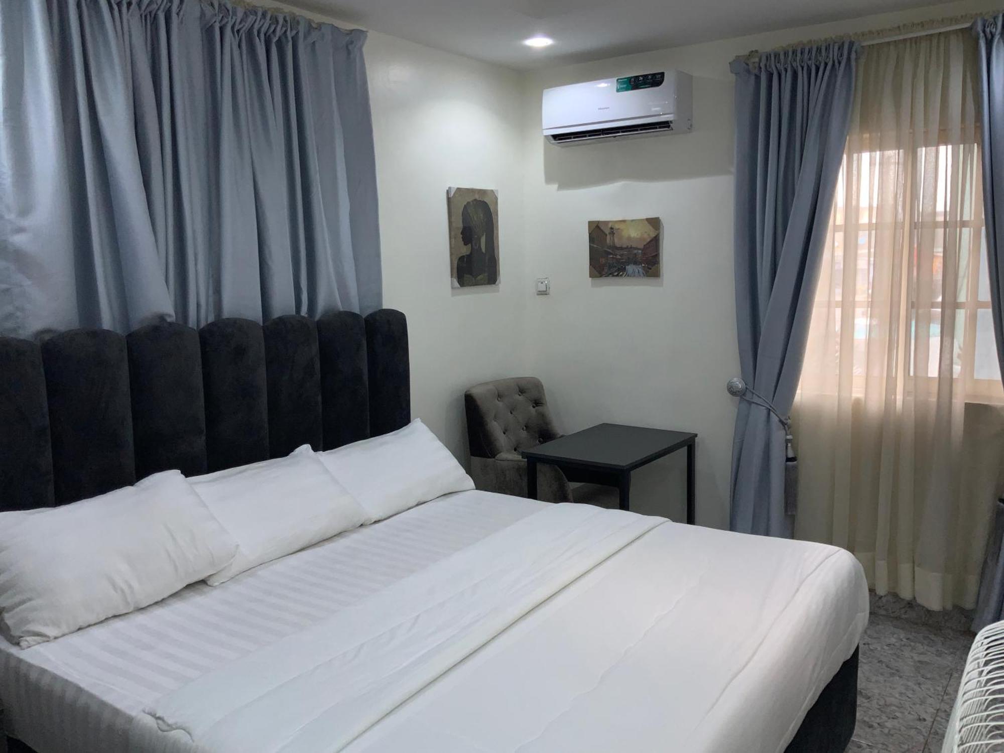 March Forte 3 Bedroom Apartment Ikeja Kültér fotó